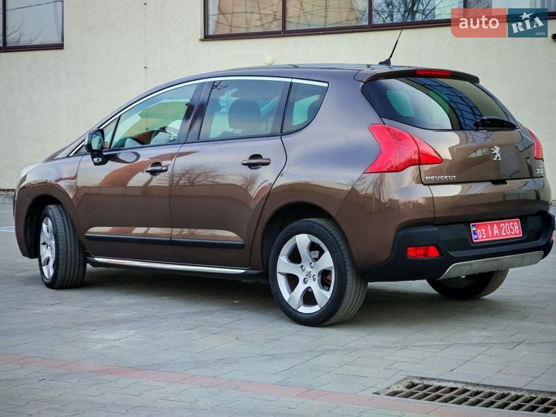 Внедорожник / Кроссовер Peugeot 3008 2013 в Стрые