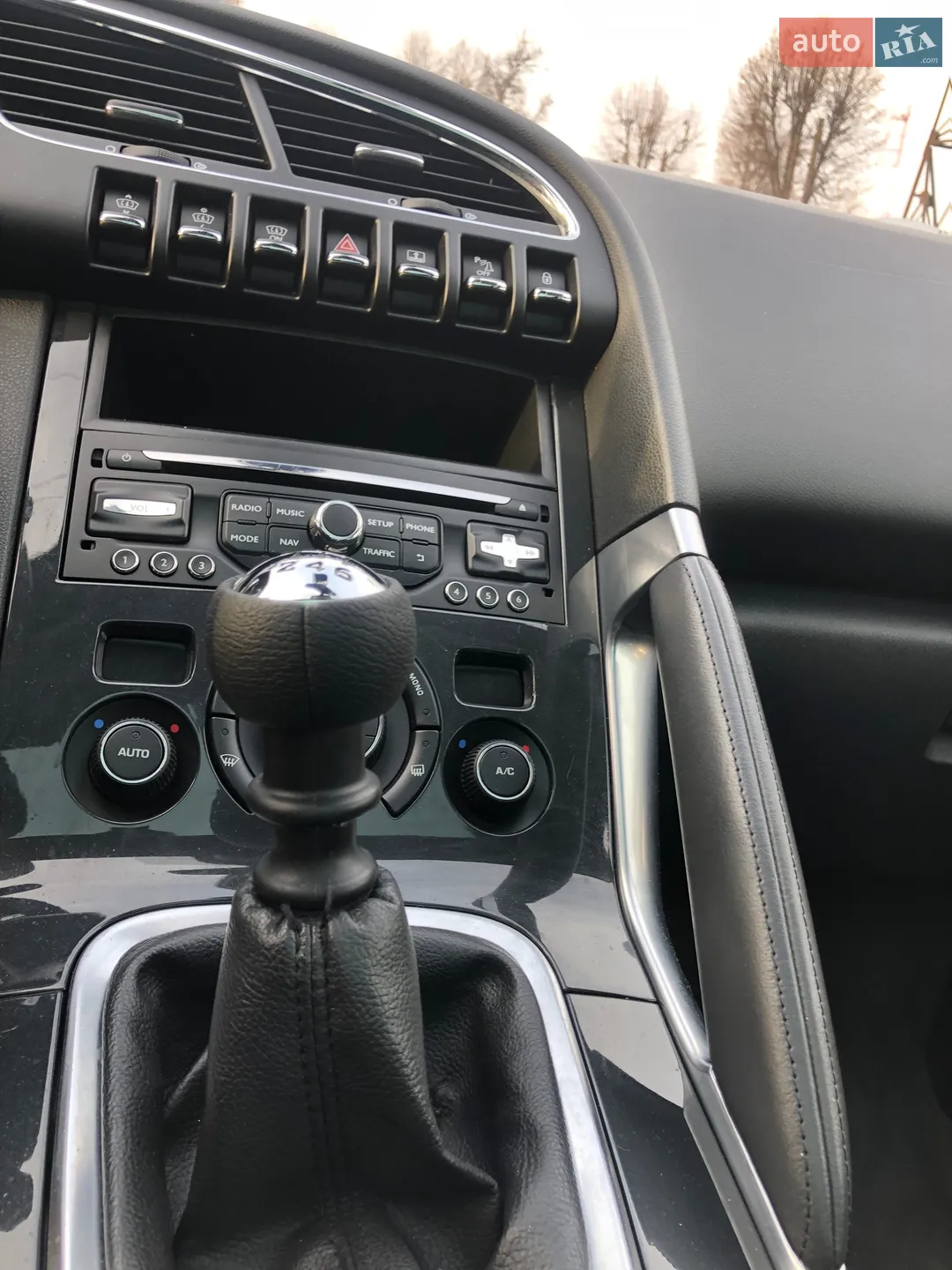 2016 Peugeot 3008 - мініатюра 29