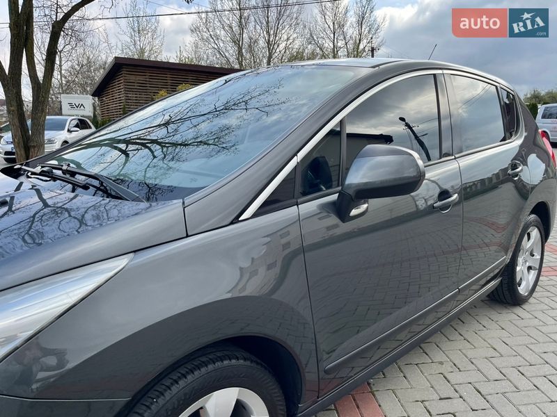 Внедорожник / Кроссовер Peugeot 3008 2011 в Золочеве