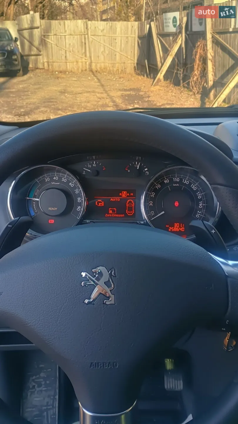 2013 Peugeot 3008 - мініатюра 19