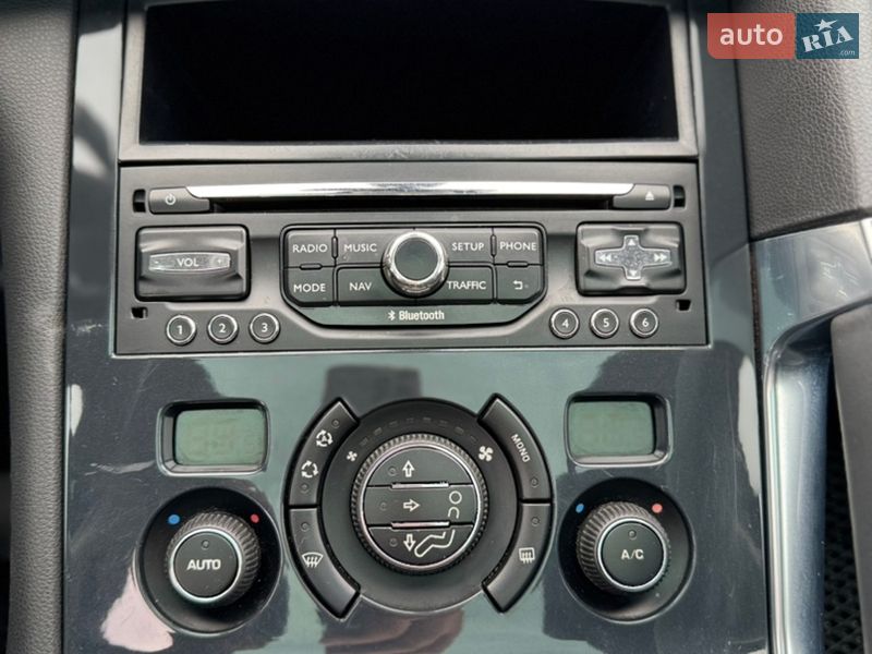 Внедорожник / Кроссовер Peugeot 3008 2014 в Коломые