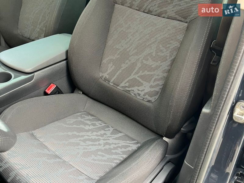 Внедорожник / Кроссовер Peugeot 3008 2011 в Львове