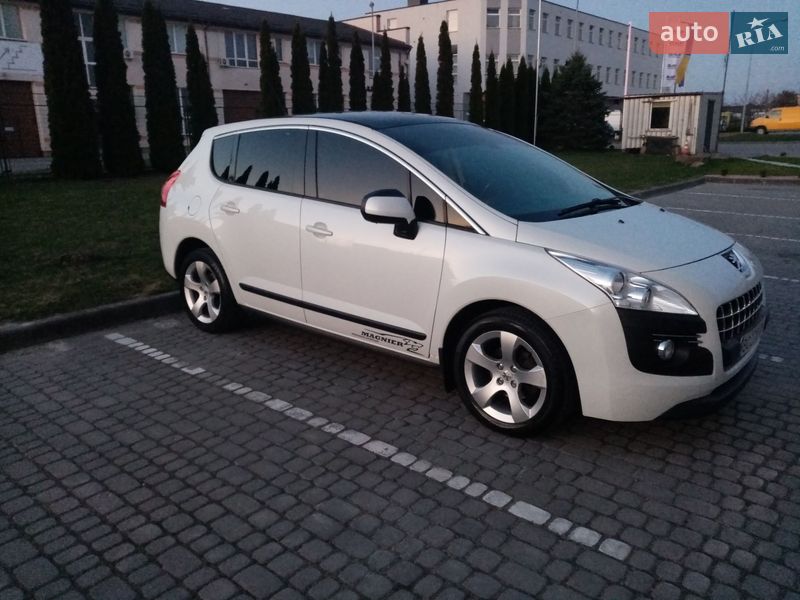 Peugeot 3008 2011