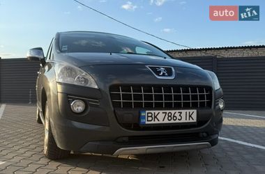 Внедорожник / Кроссовер Peugeot 3008 2012 в Дубно