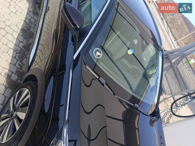 Внедорожник / Кроссовер Peugeot 3008 2019 в Вишневце