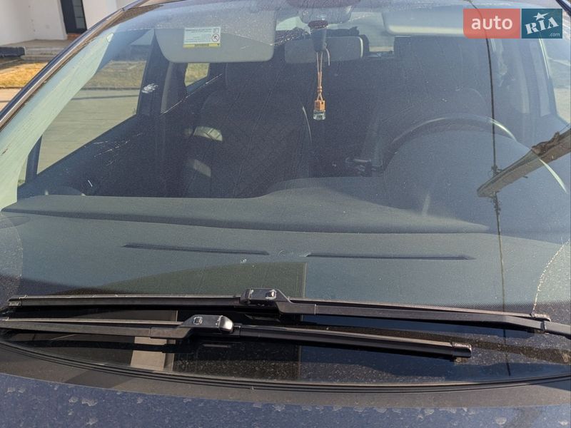 Внедорожник / Кроссовер Peugeot 3008 2011 в Ровно