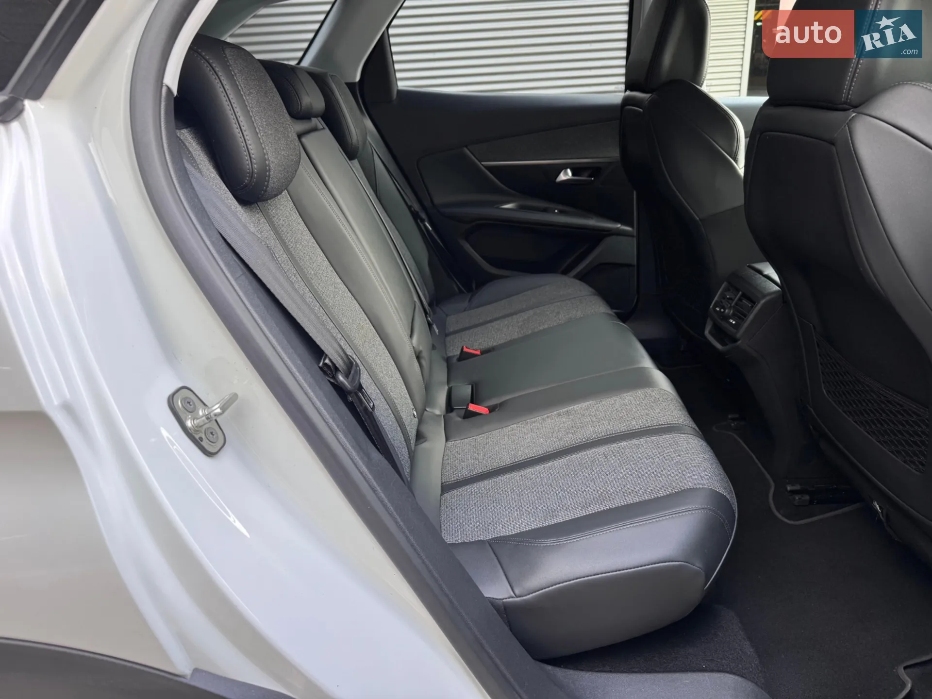 2020 Peugeot 3008 - мініатюра 40