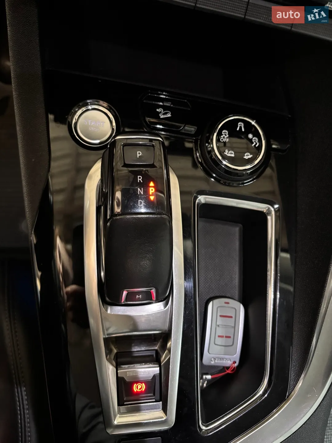 2017 Peugeot 3008 - мініатюра 11