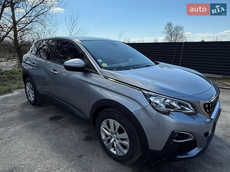 Внедорожник / Кроссовер Peugeot 3008 2020 в Киеве