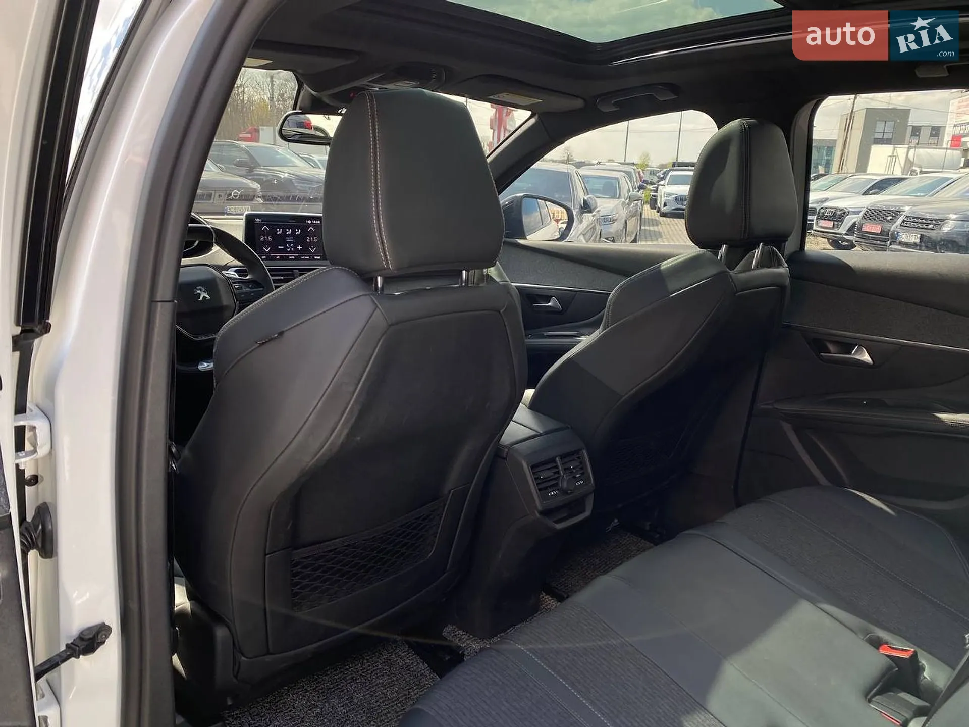 2018 Peugeot 3008 - мініатюра 26