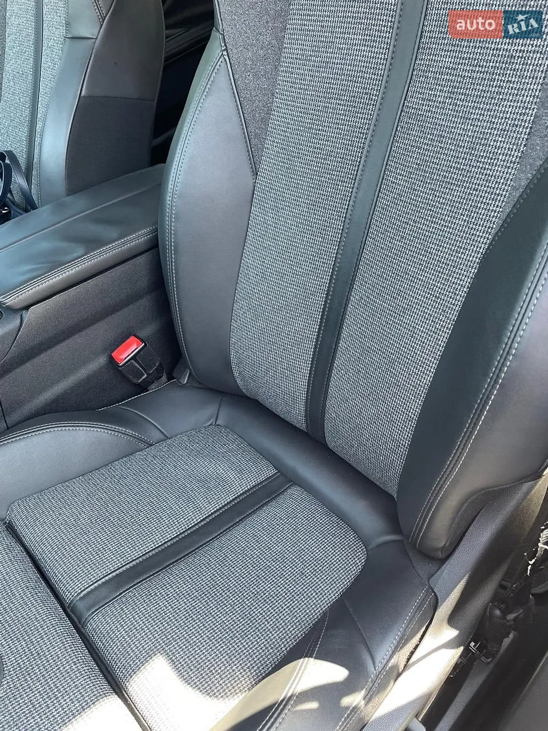2018 Peugeot 3008 - мініатюра 15