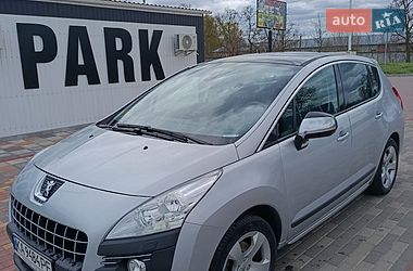 Позашляховик / Кросовер Peugeot 3008 2010 в Києві