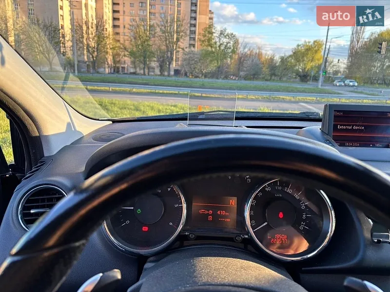 Peugeot 3008 2011 VIN VF30U9HR8BS202040 фото оголошення 12 з 54