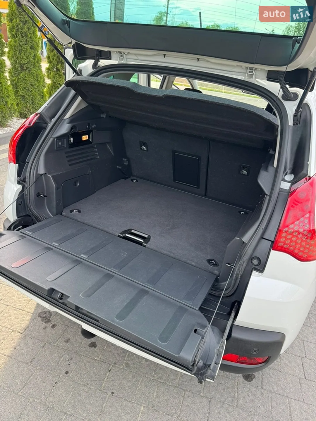 2011 Peugeot 3008 - мініатюра 21