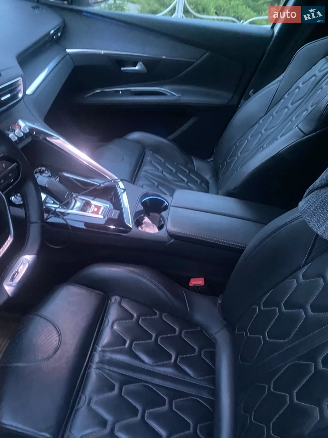 2019 Peugeot 3008 - мініатюра 10