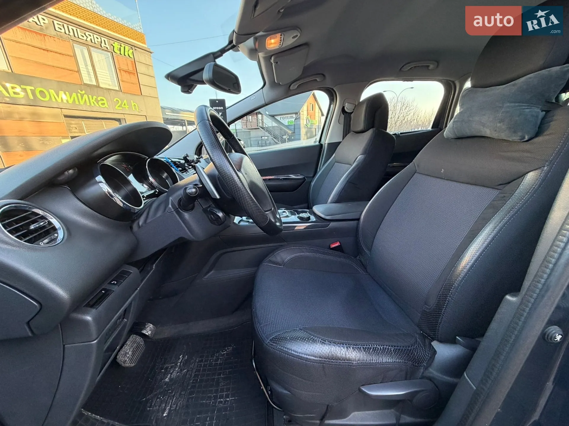 2010 Peugeot 3008 - мініатюра 12