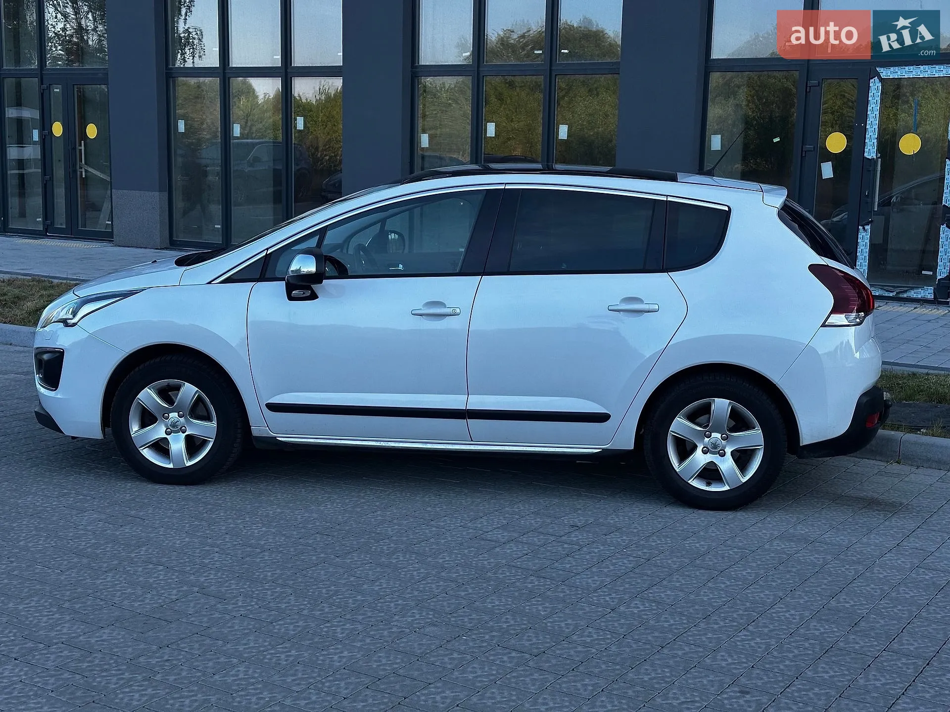 2016 Peugeot 3008 - мініатюра 15