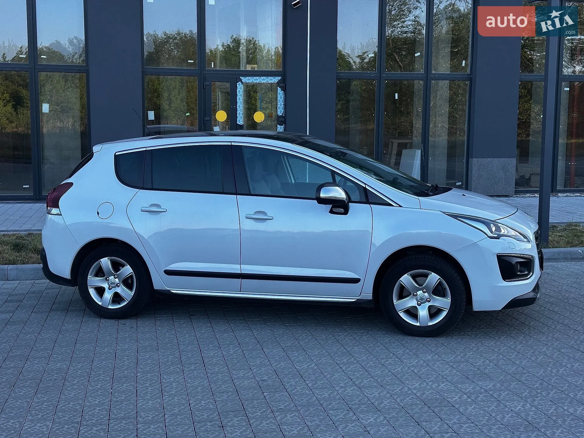 2016 Peugeot 3008 - мініатюра 29
