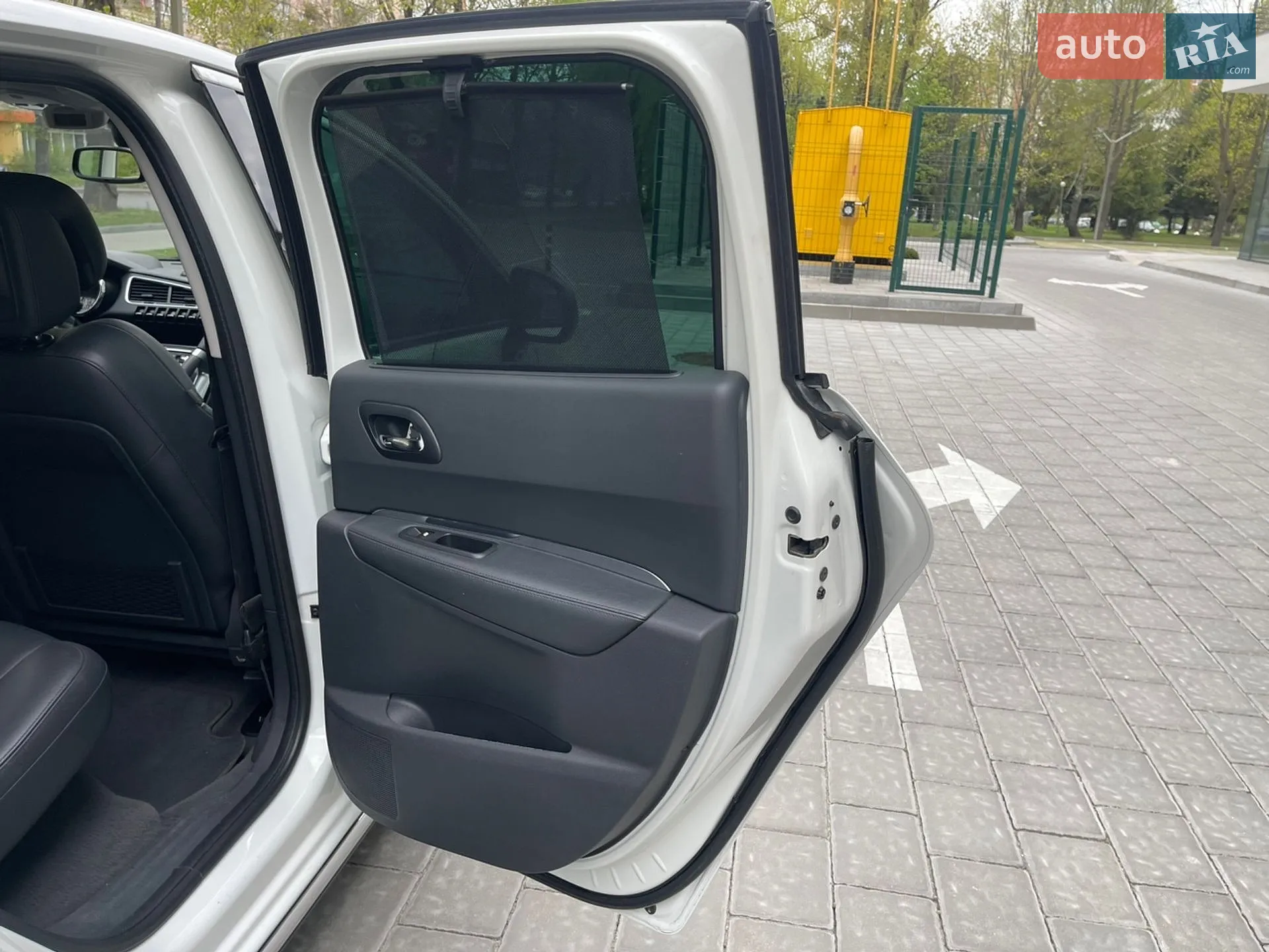 2011 Peugeot 3008 - мініатюра 12