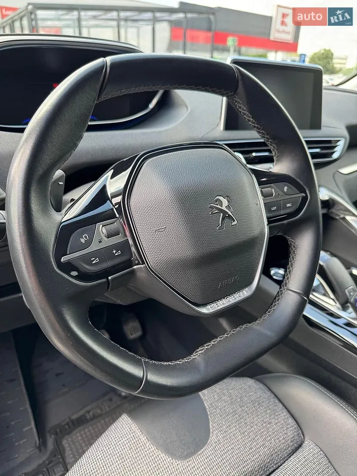 2017 Mercedes-Benz GLE - мініатюра 17