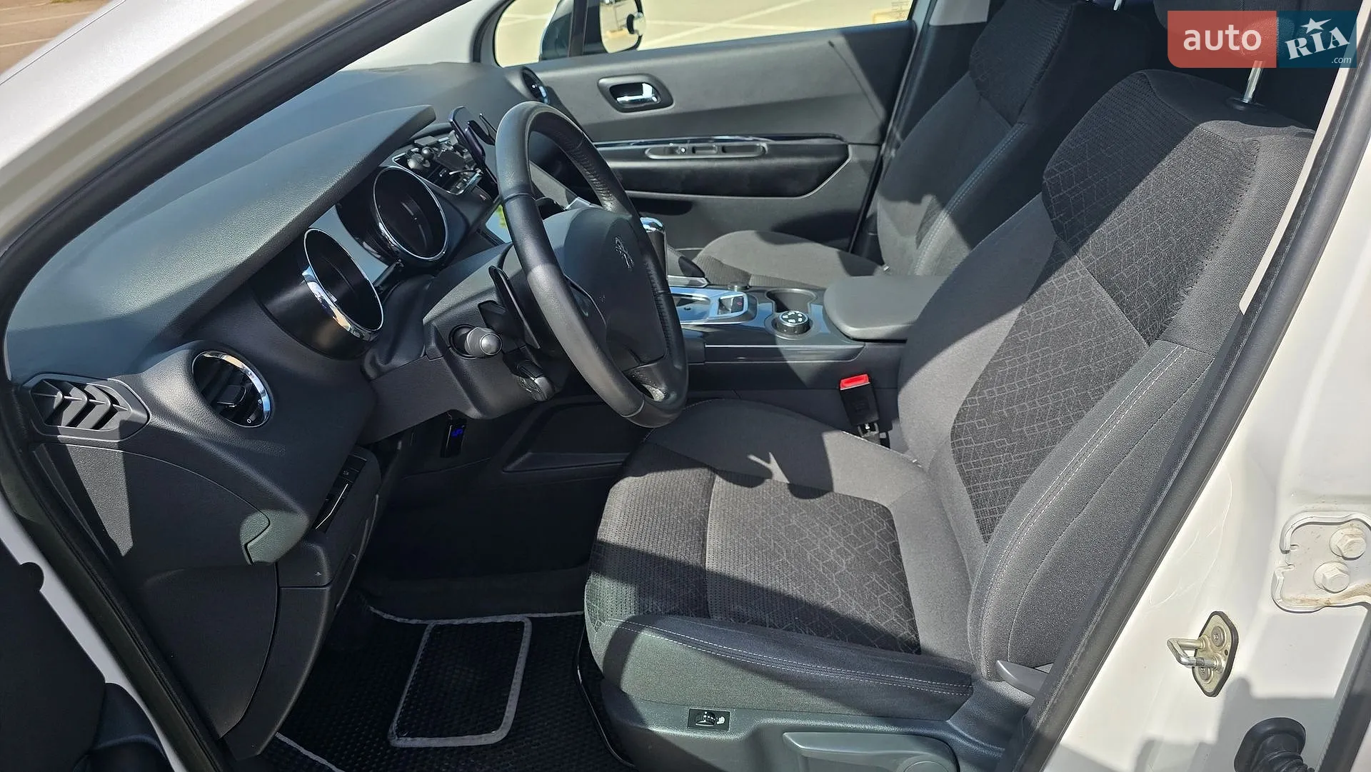2014 Peugeot 3008 - мініатюра 22