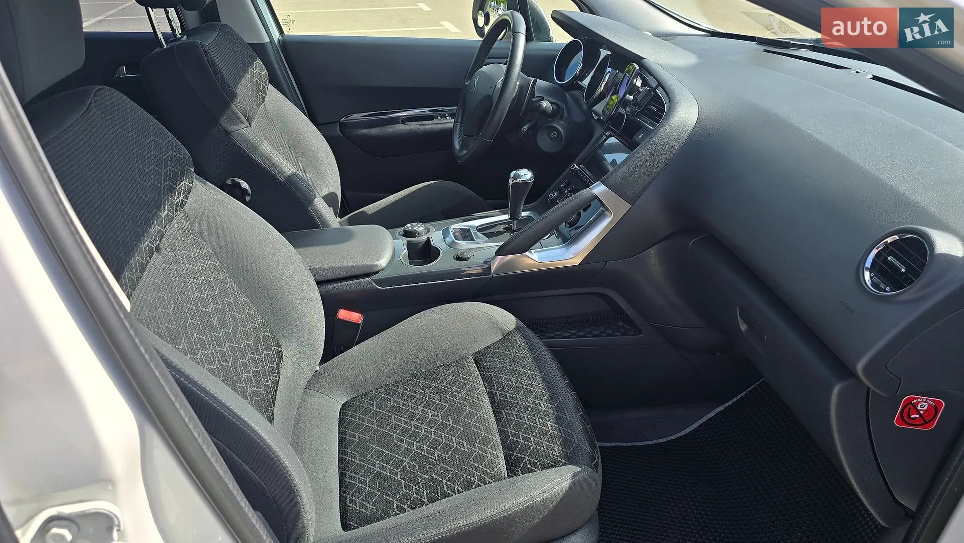 2014 Peugeot 3008 - мініатюра 29