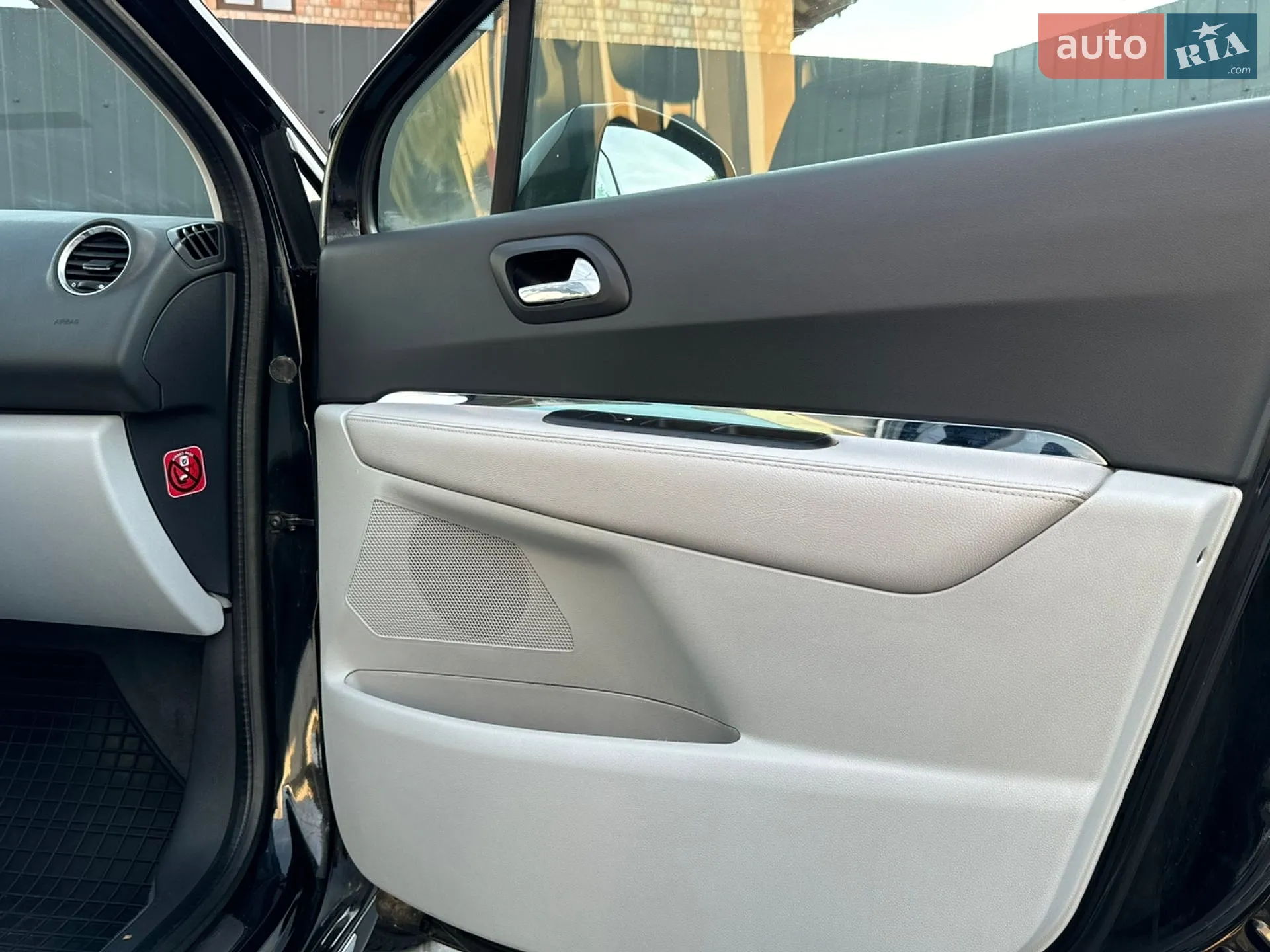 2012 Peugeot 3008 - мініатюра 65