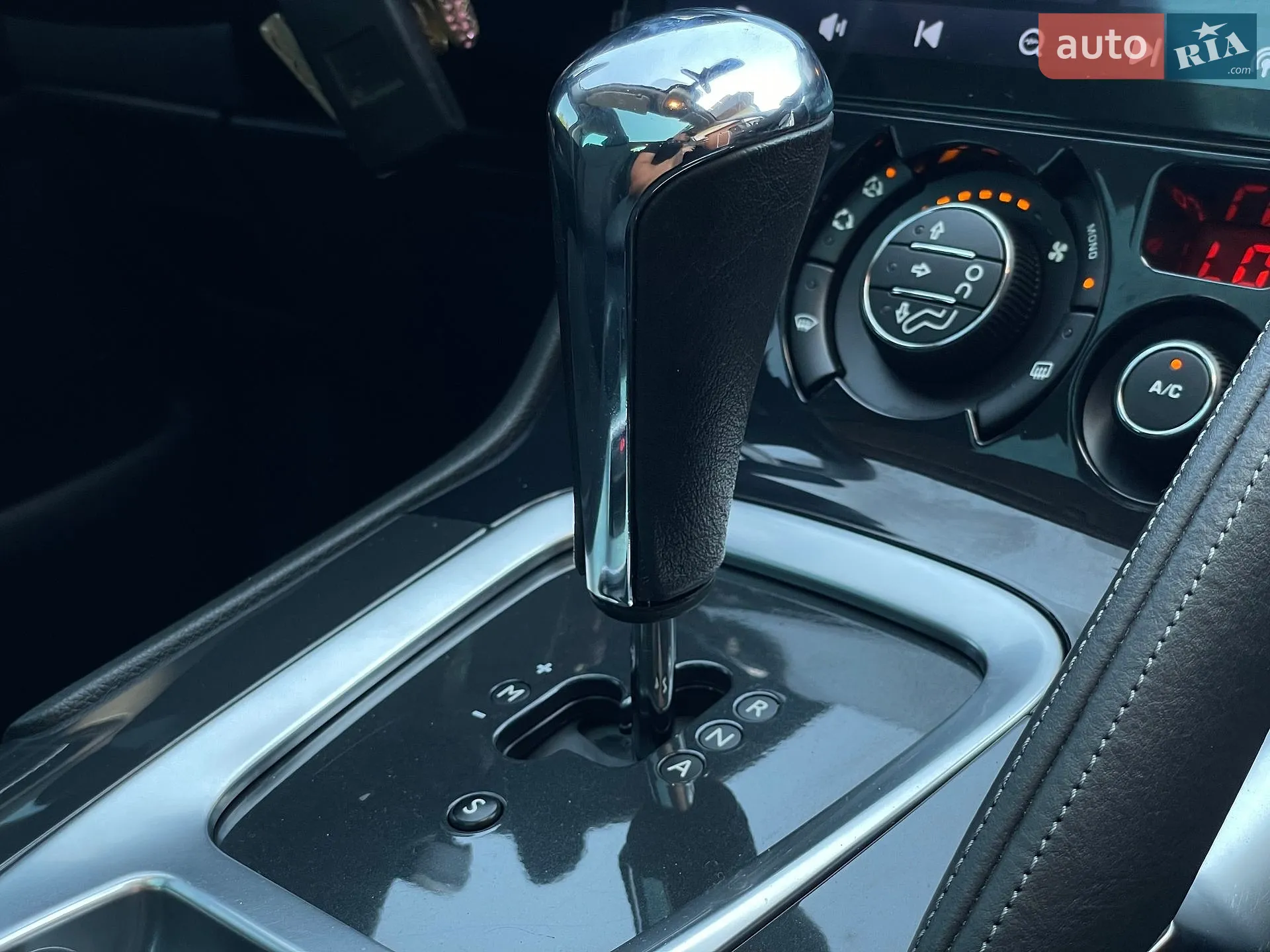 2010 Peugeot 3008 - мініатюра 40
