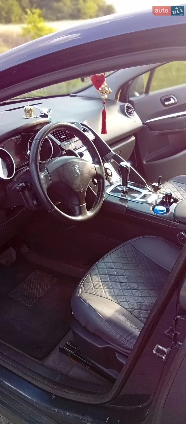 2011 Peugeot 3008 - мініатюра 5
