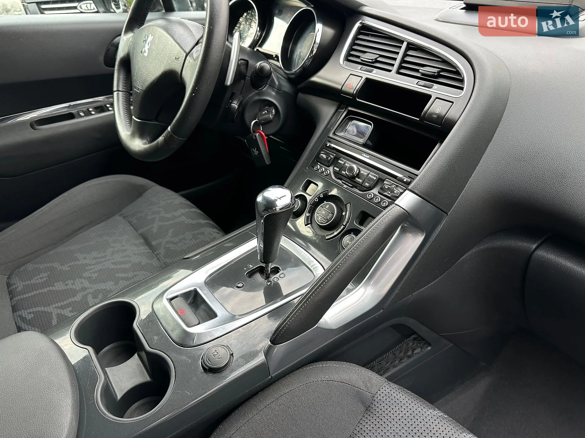 2013 Peugeot 3008 - мініатюра 31
