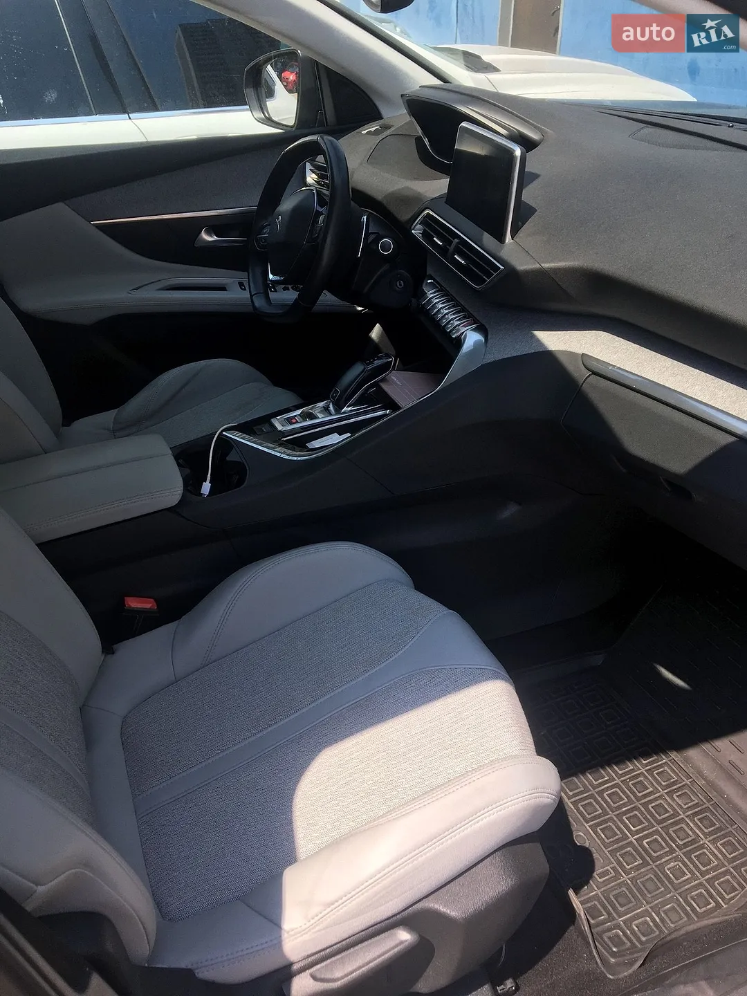 2019 Peugeot 3008 - мініатюра 3
