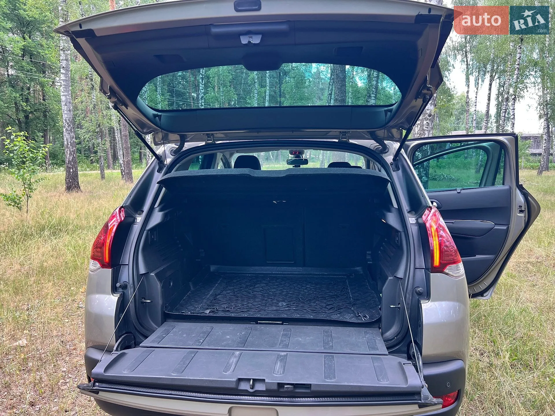 2014 Peugeot 3008 - мініатюра 3