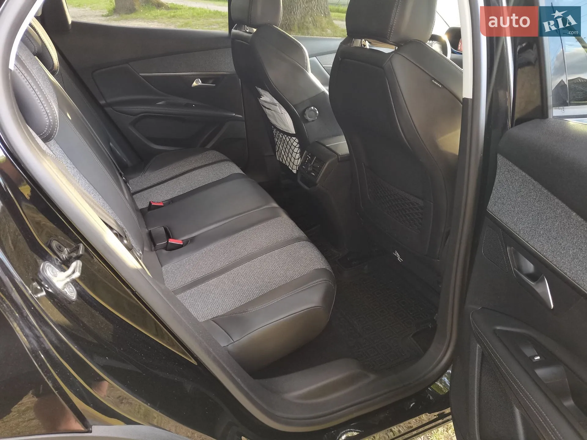 2017 Peugeot 3008 - мініатюра 2