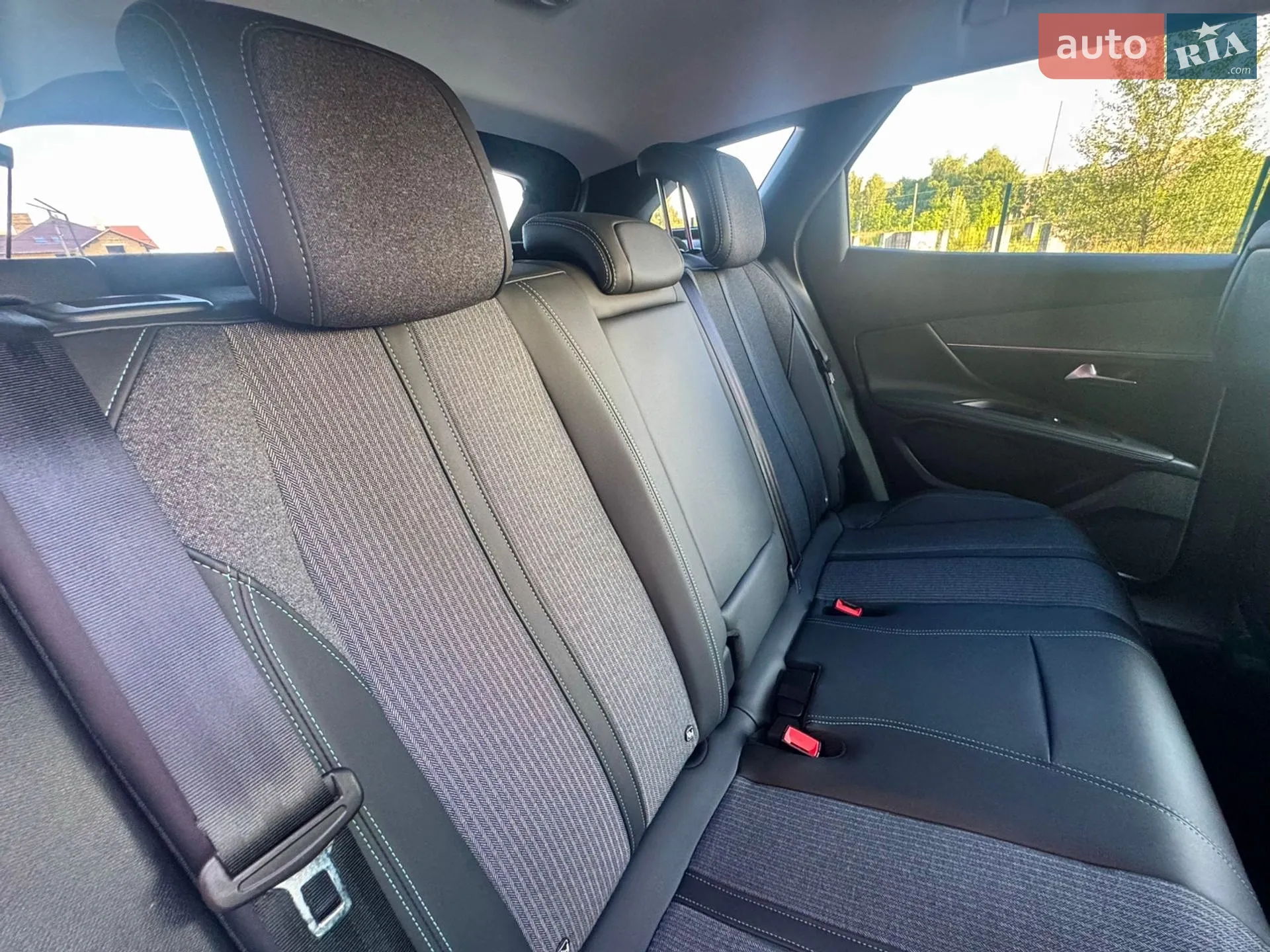 2022 Peugeot 3008 - мініатюра 32