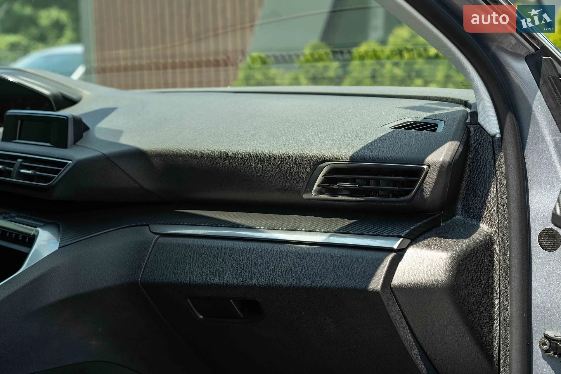 2018 Peugeot 3008 - мініатюра 29
