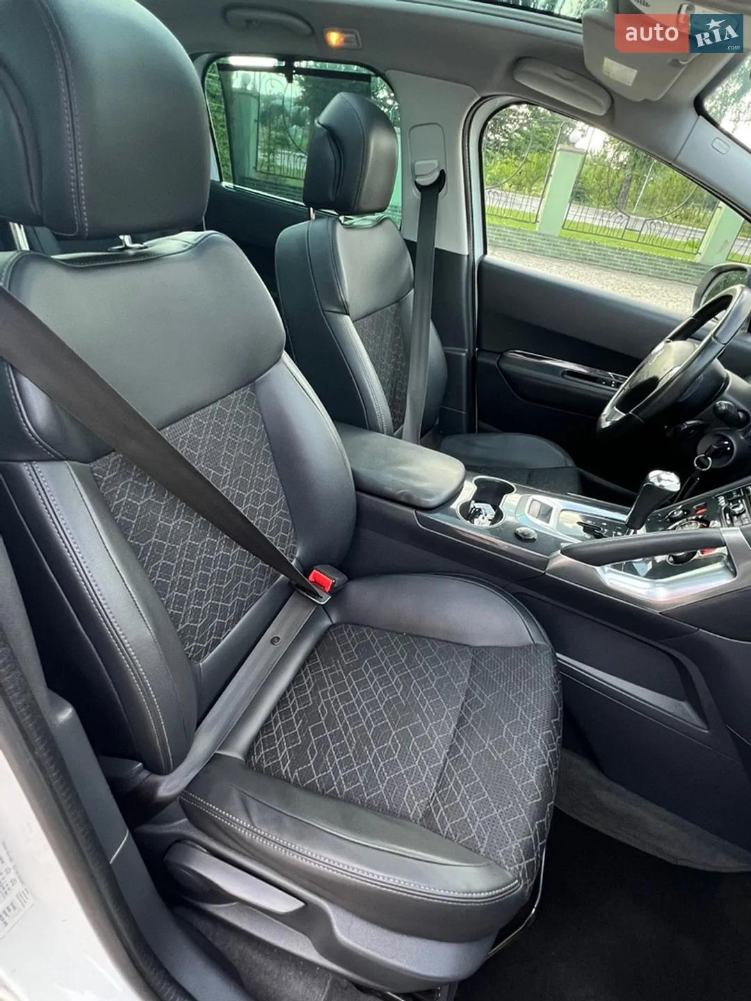 2015 Peugeot 3008 - мініатюра 31
