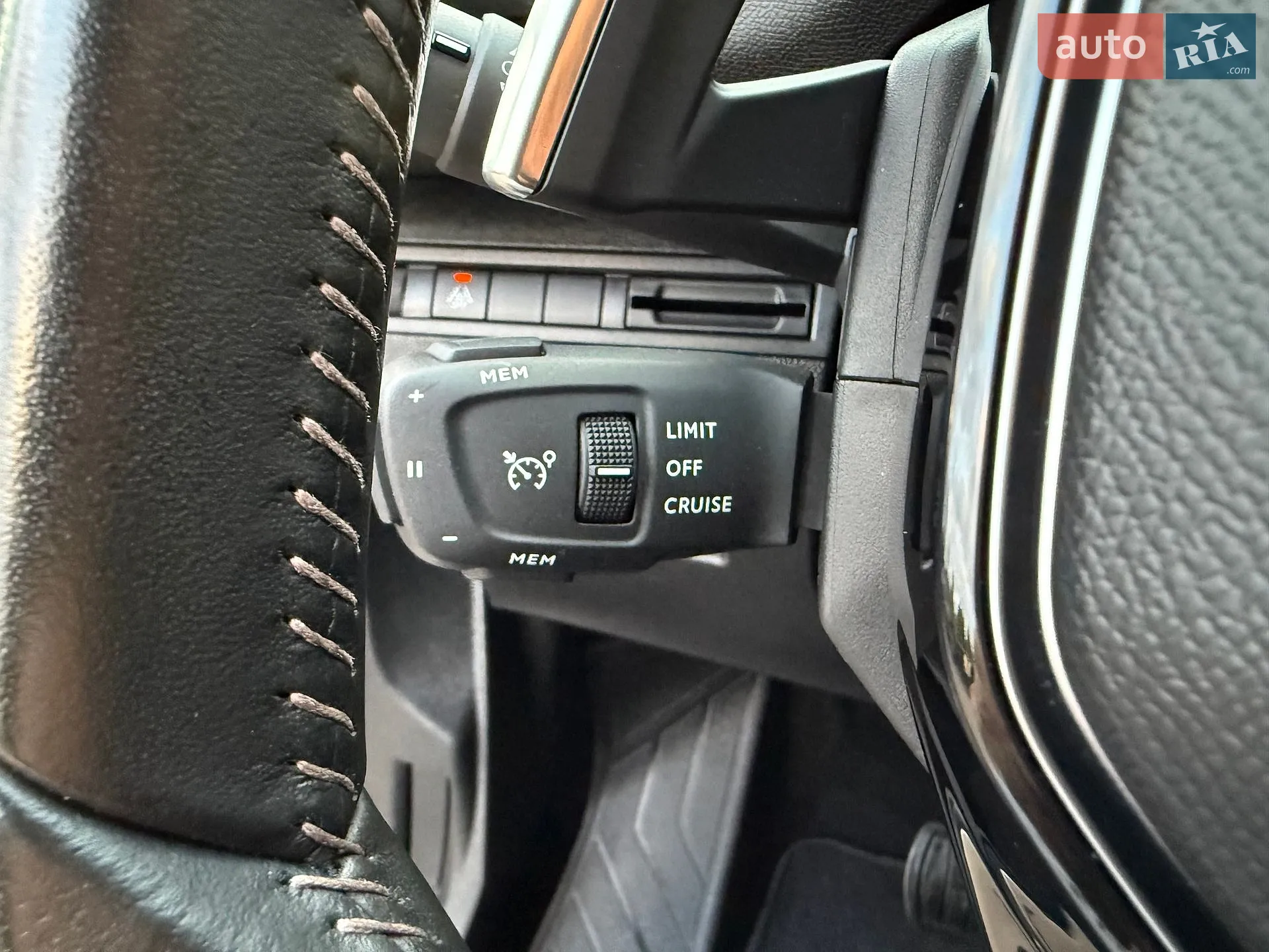 2022 Peugeot 3008 - мініатюра 39