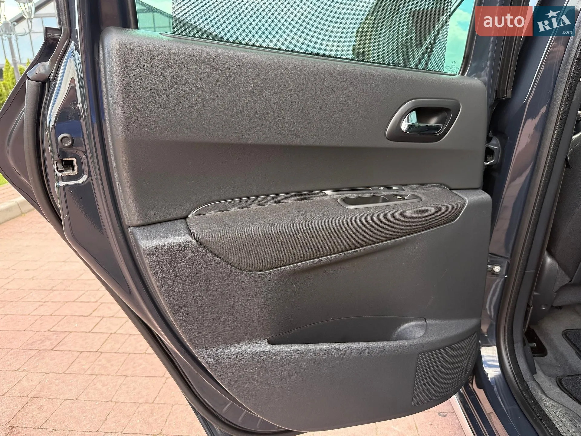 2011 Peugeot 3008 - мініатюра 71