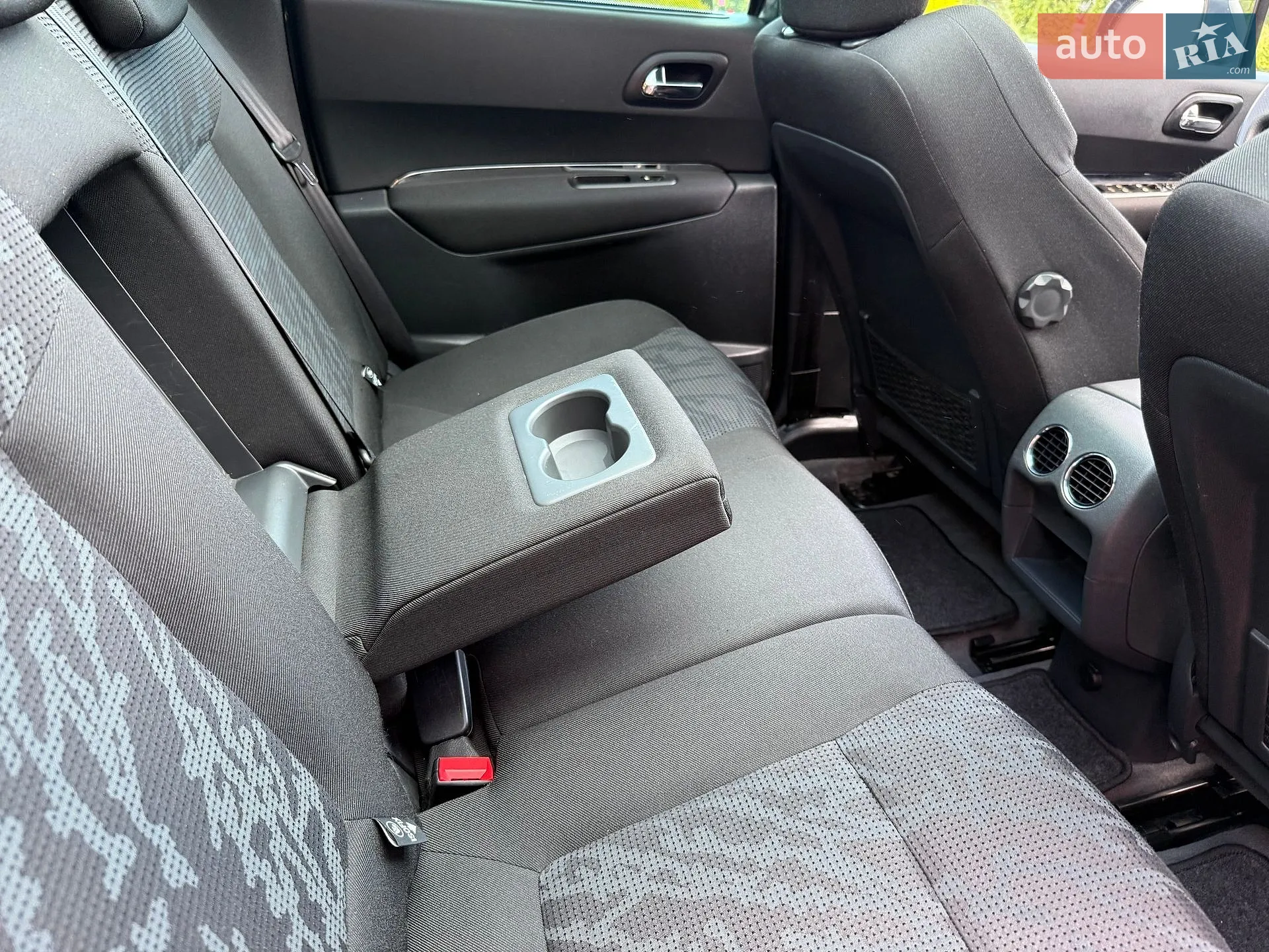2011 Peugeot 3008 - мініатюра 77