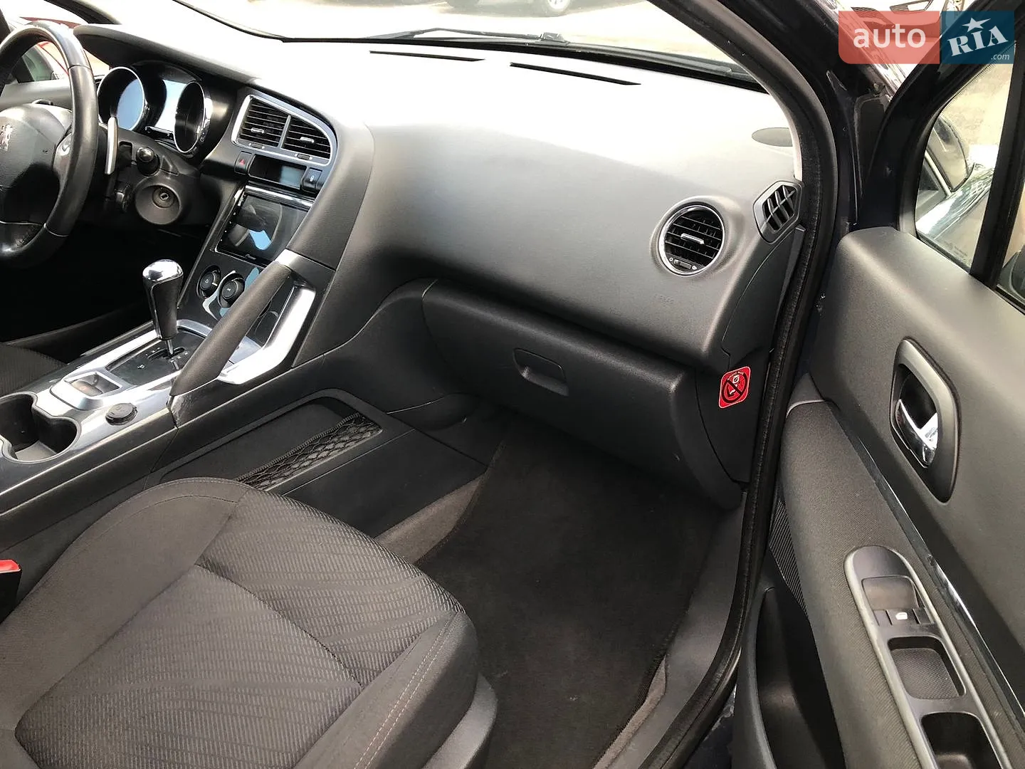 2011 Peugeot 3008 - мініатюра 12