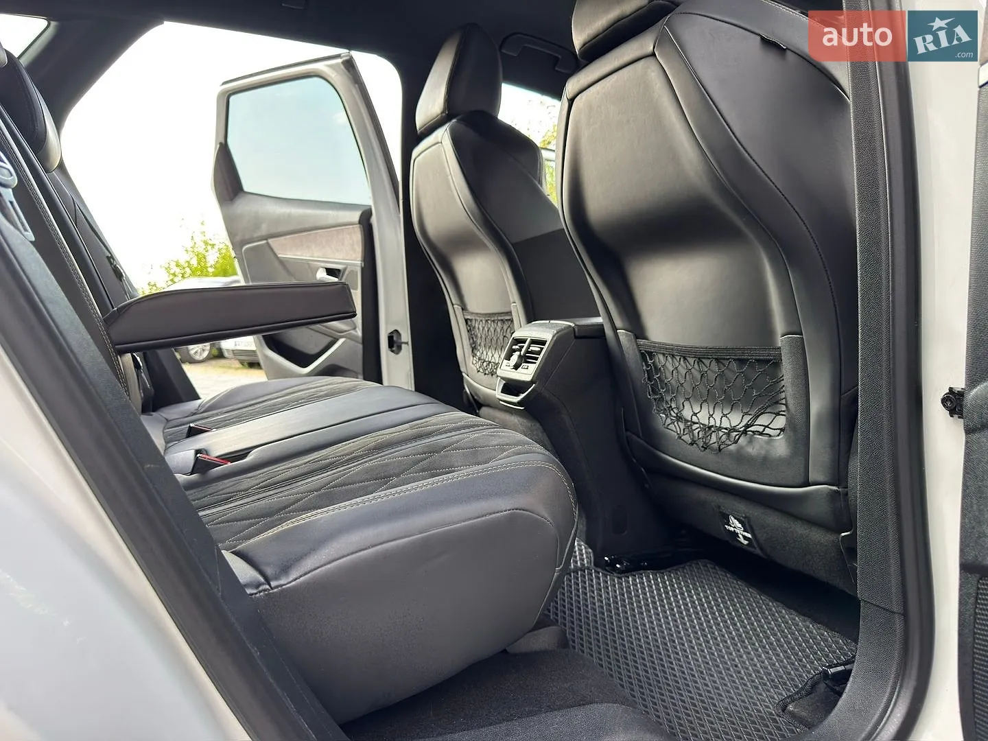 2017 Peugeot 3008 - мініатюра 41