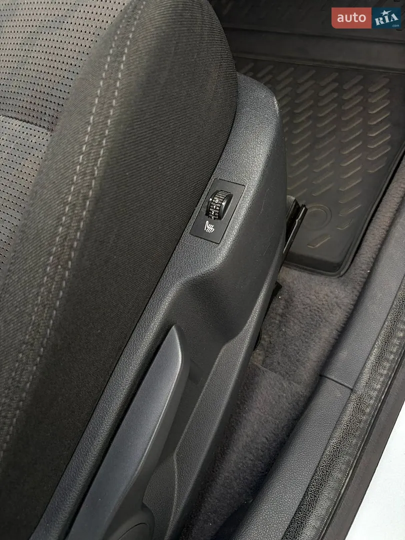 2011 Peugeot 3008 - мініатюра 15