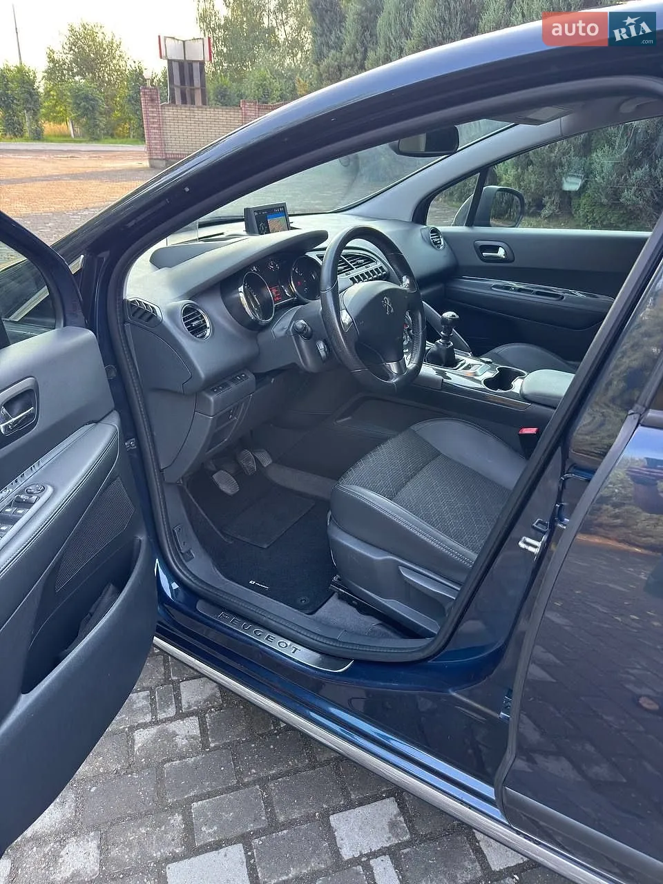 2015 Peugeot 3008 - мініатюра 13
