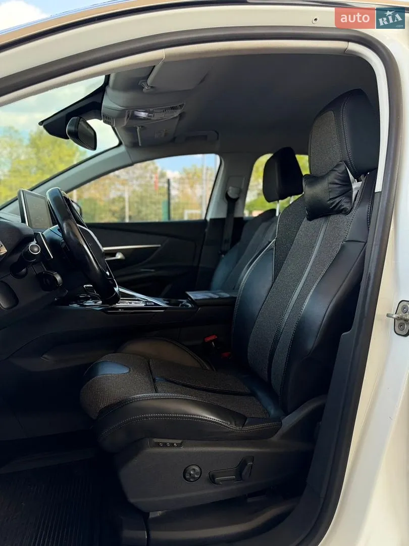 2017 Peugeot 3008 - мініатюра 12