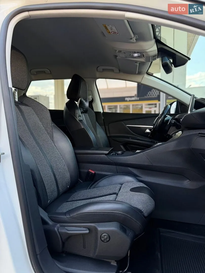 2017 Peugeot 3008 - мініатюра 23