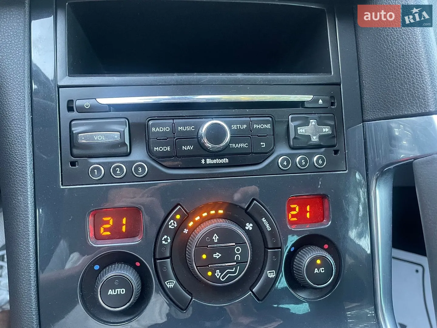 2015 Peugeot 3008 - мініатюра 32