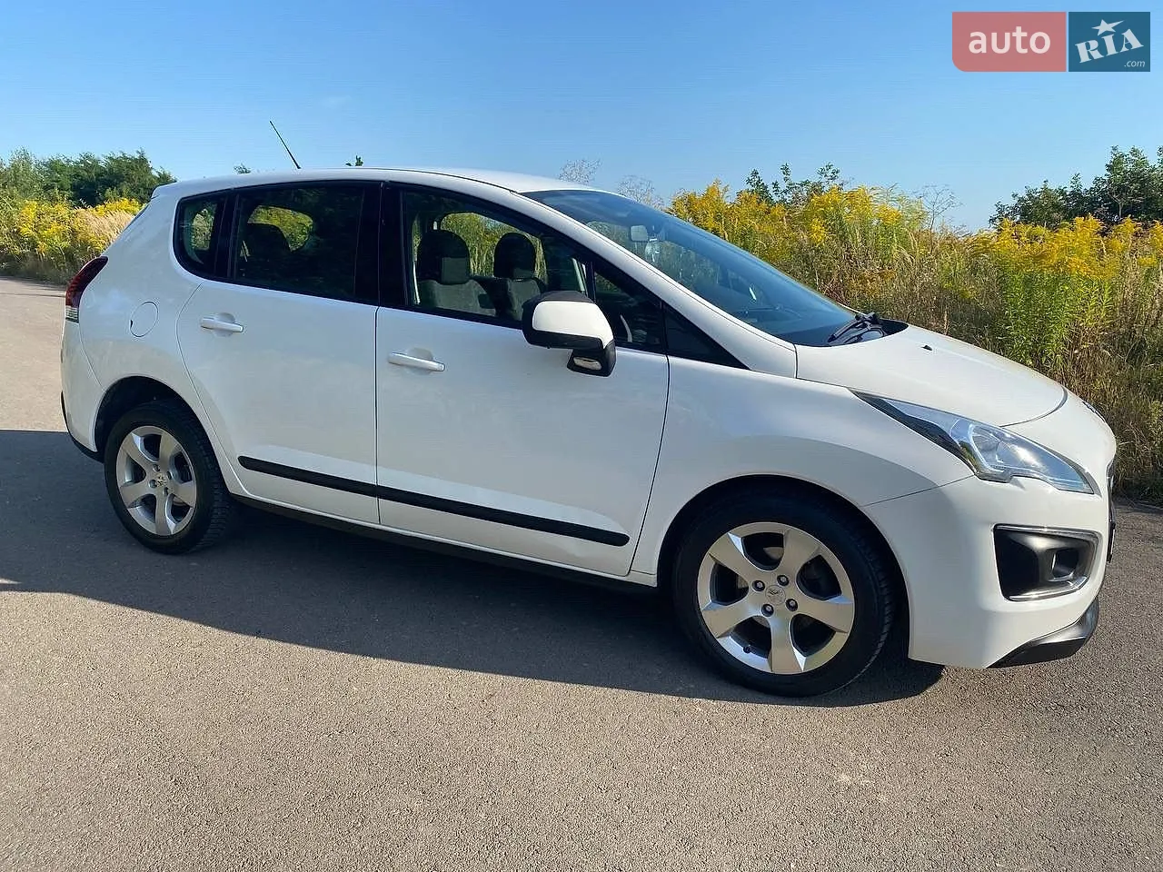 2014 Peugeot 3008 - мініатюра 4