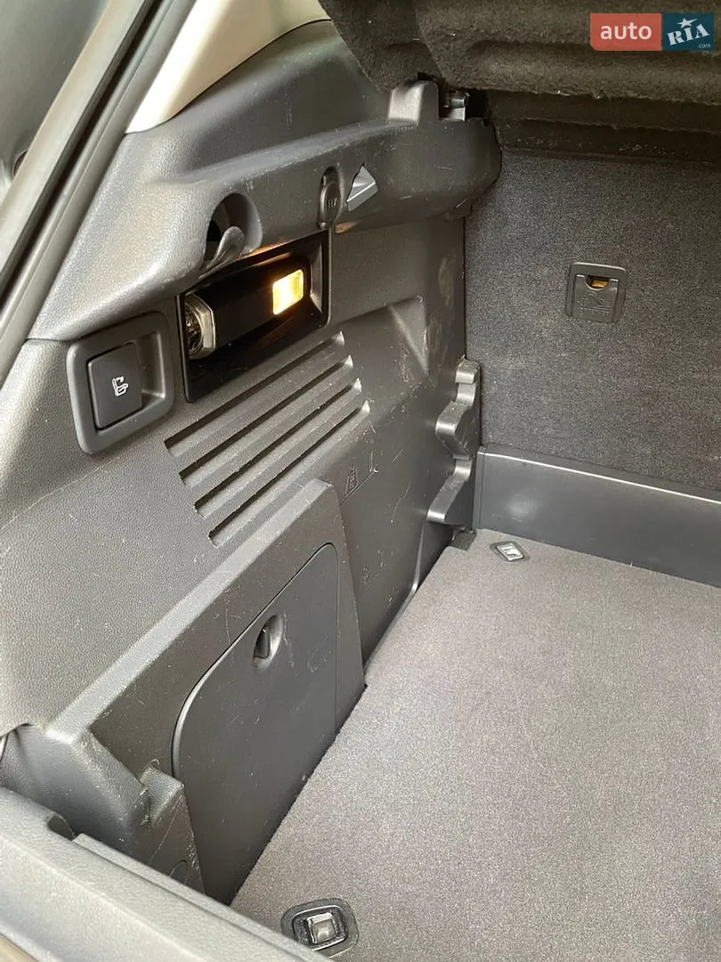 2013 Peugeot 3008 - мініатюра 27