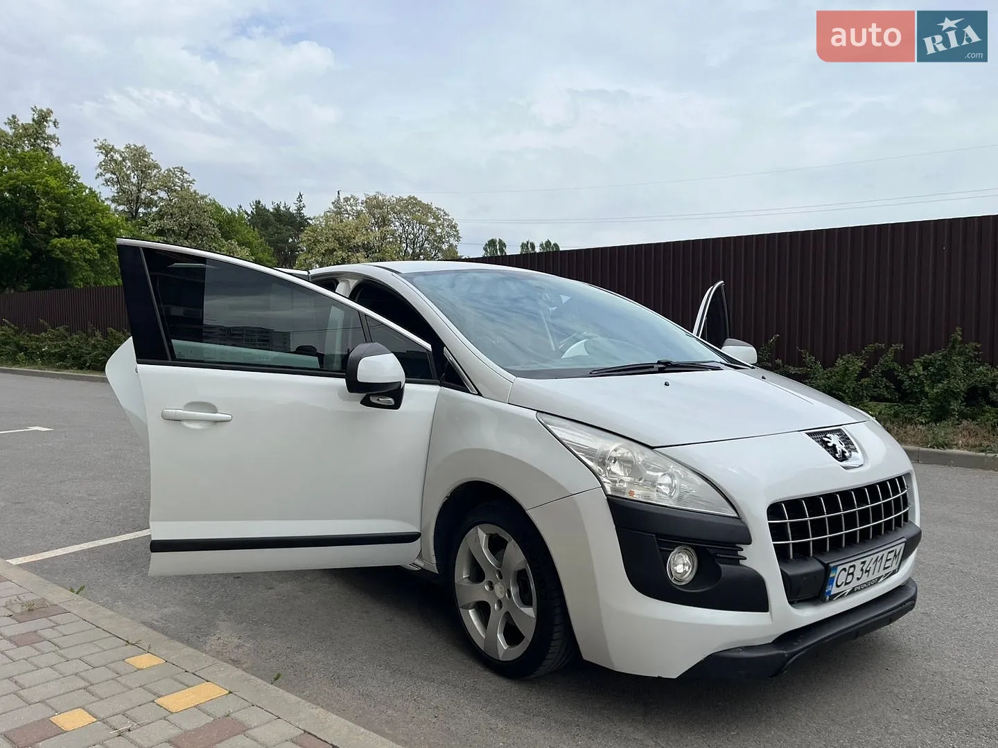 2011 Peugeot 3008 - мініатюра 32
