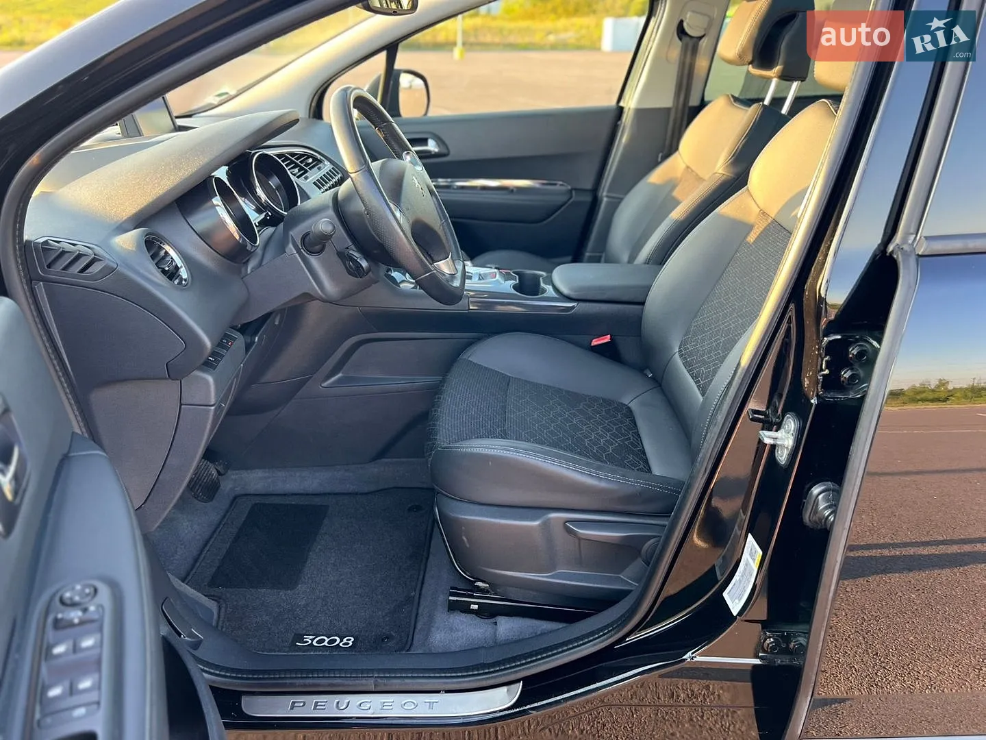 2015 Peugeot 3008 - мініатюра 18